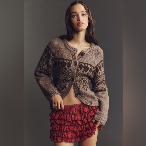 NWTS LACE RUFFLE SHORTS (M) - Picture 5 of 6